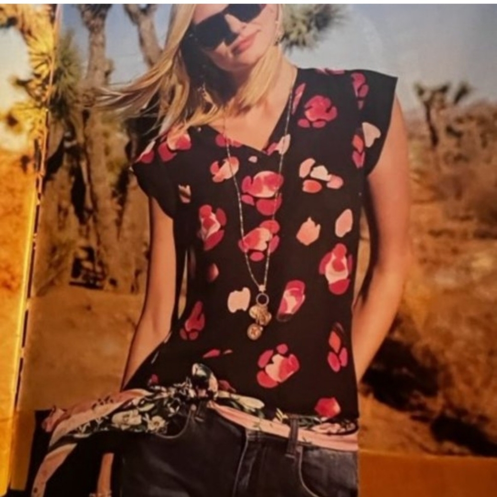 Sold Cabi blouse